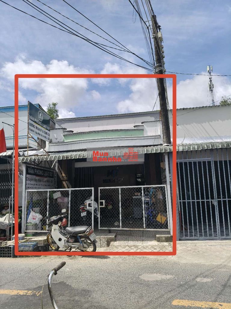 Bán nhà ngay chợ Bông Vang