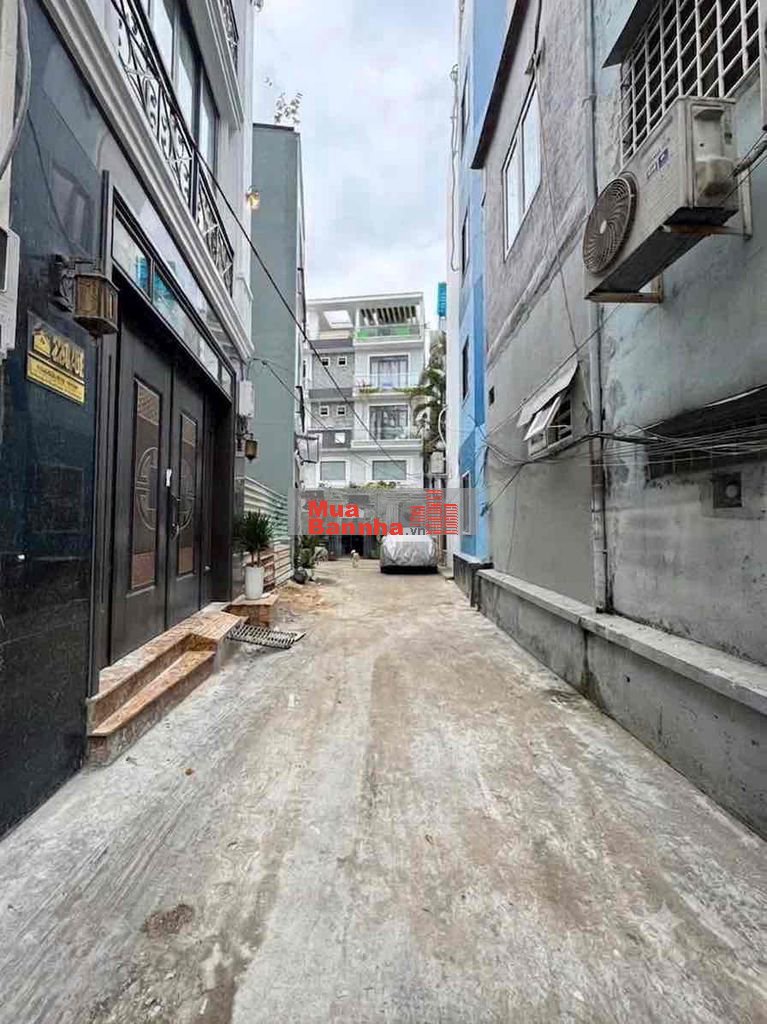 5 tầng , 8,85tỷ , 40m2 cách 30m ra mặt tiền hoàng hoa thám