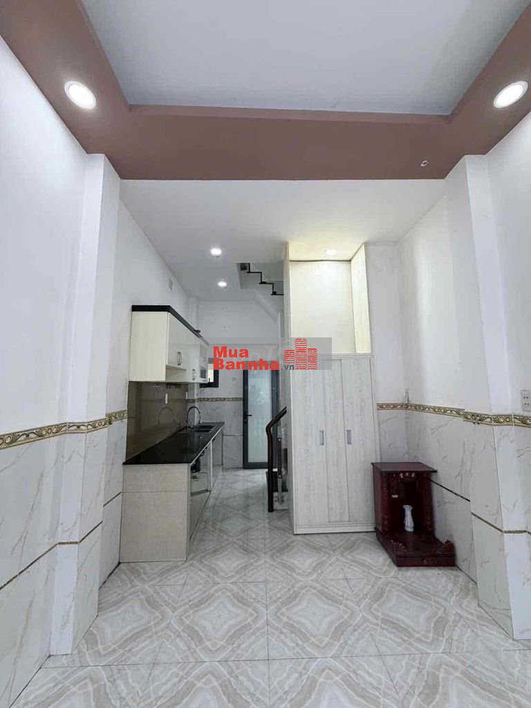 - ÂU DƯƠNG LÂN P3 Q8 / TRỆT LỬNG 2 LẦU ST ĐÚC BTCT / HỖ TRỢ VAY NH