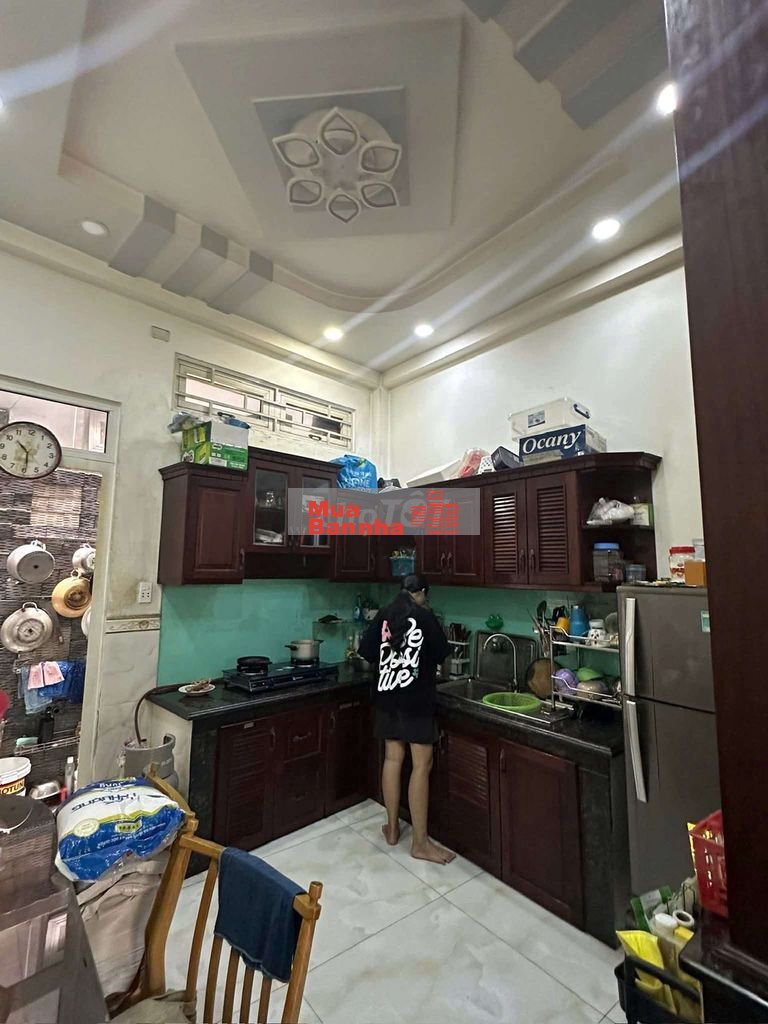bán nhà xã Tân Kiên. hẻm trc nhà 6m.DT3,8*14.