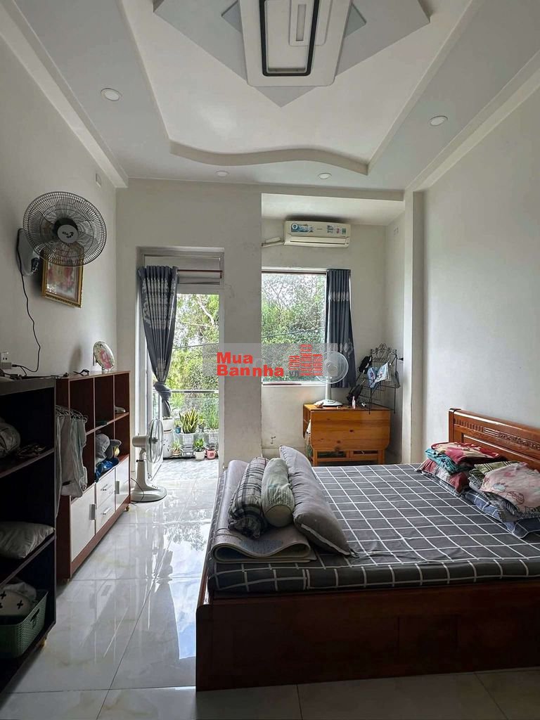 bán nhà xã Tân Kiên. hẻm trc nhà 6m.DT3,8*14.