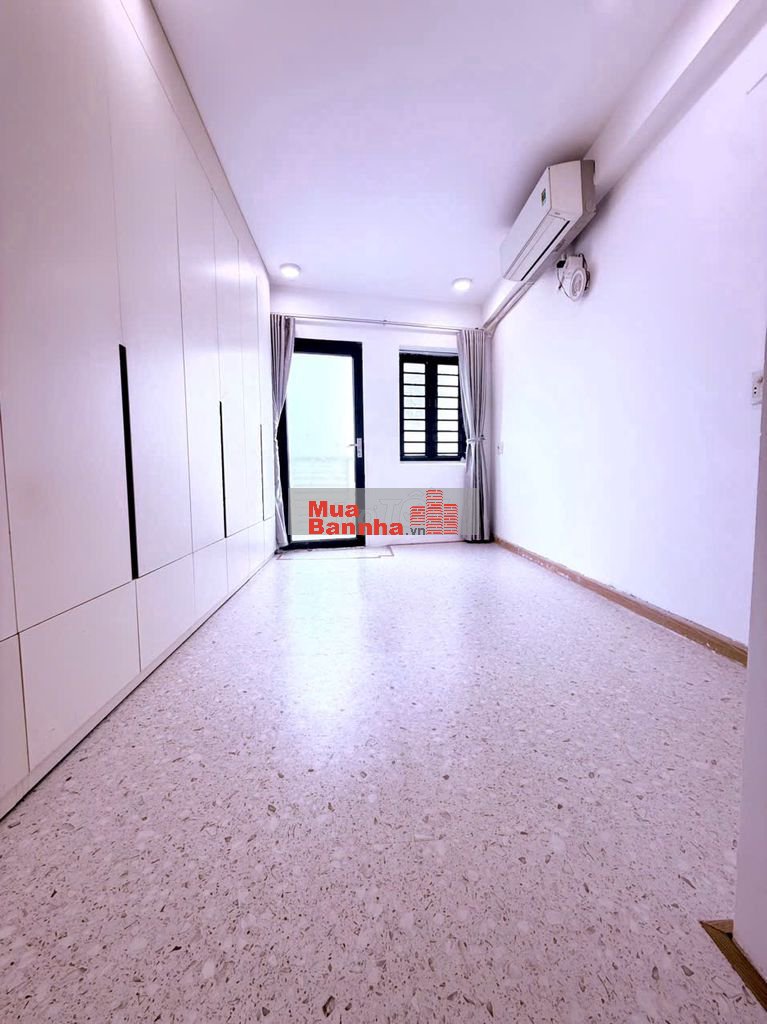 Bán nhà 4 tầng trung tâm Phú Nhuận