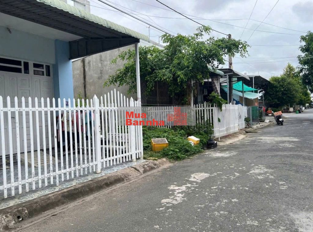 Bán gấp căn nhà 119m2 đường Mai Thị Buội Phước Vĩnh An Củ Chi