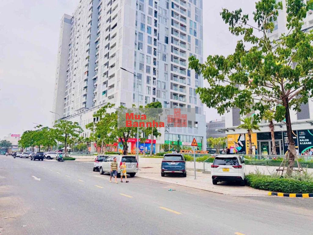Nhà mặt tiền KD 4,7m x 16,4m - Ngay chung cư urban & KĐT Vạn Phúc