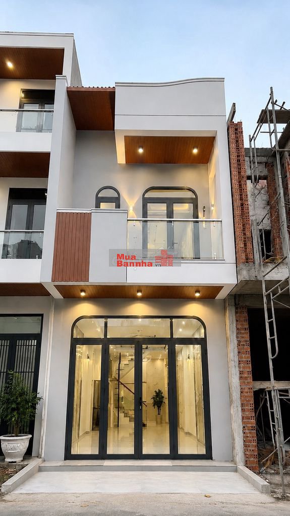 NHÀ 1 TRỆT 1 LẦU GẦN BV HOÀN MỸ, TRƯỜNG HỌC CÁC CẤP CHỈ 2TY490