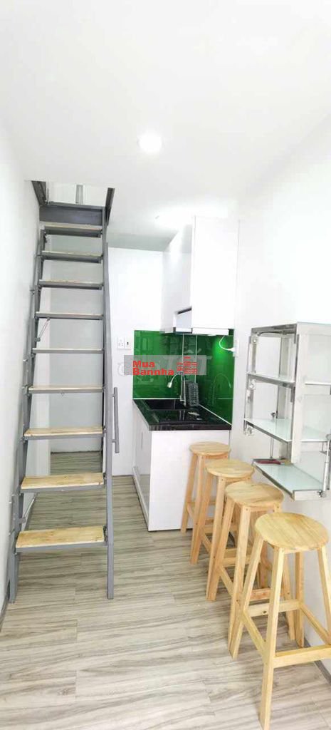 Bán nhà 1 trệt 1 lầu hẻm oto ngay cổng chợ Bà Chiểu TP HCM