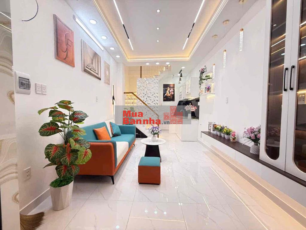Bán nhà mới xây Thị trấn Nb cách cầu phú xuân 300m