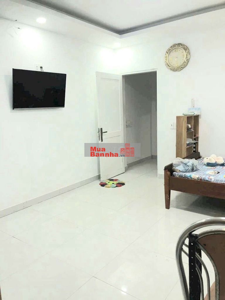 BÁN NHÀ SHR 2 LẦU ĐÚC LÊ VĂN KHƯƠNG P.HIỆP THÀNH QUẬN 12-GIÁ 3 TỶ450TR