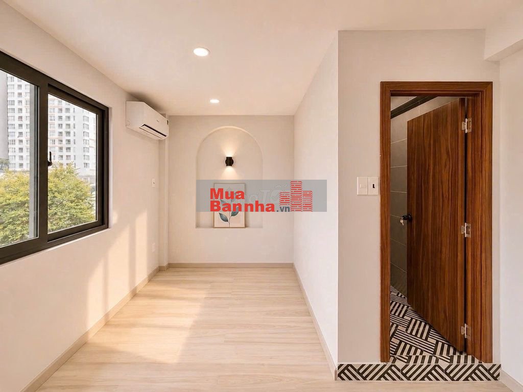 NHÀ 30M, 5 TẦNG, MT HUỲNH VĂN BÁNH, 10.5 TỶ