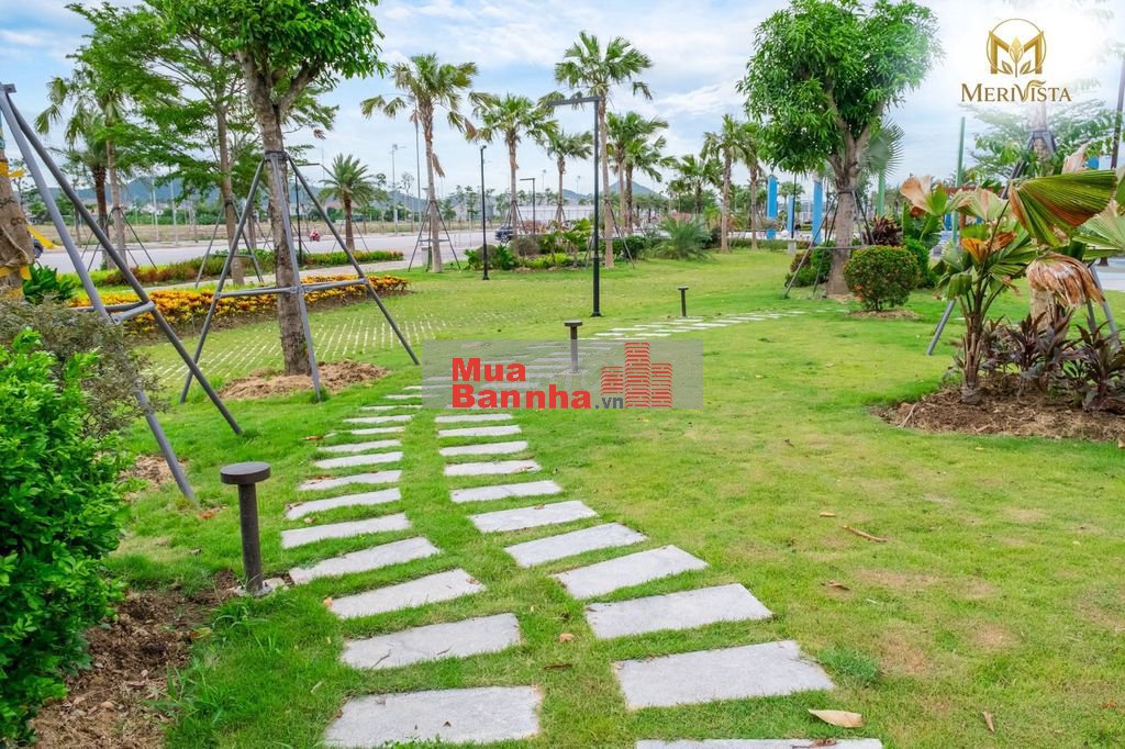 Nhà 3 tầng, đất 158m2, diện tích sàn xây dựng 297m2, giá 5,Xxx tỷ