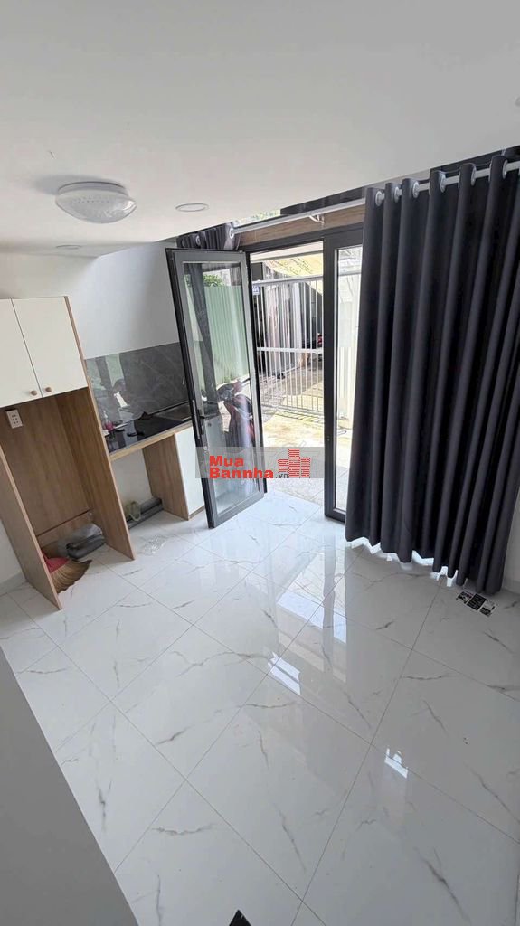 NHÀ SỔ CHING HẺM XE HƠI, NƠ TRANG LONG, BÌNH THẠNH