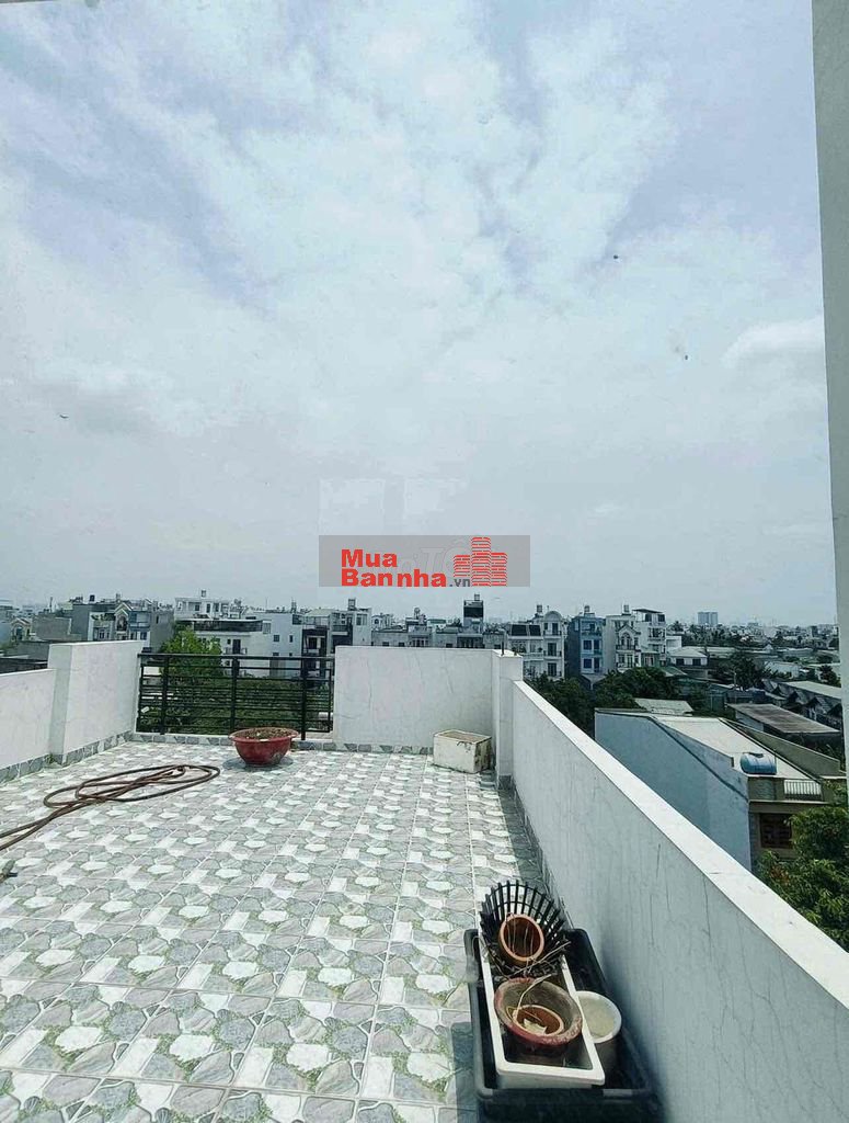 ban nhà sô Hồng riêng dt 85,1m Gia 5ty5 còn bớt