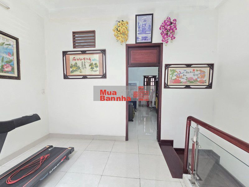 🔥 MẶT TIỀN ĐẶNG DUNG – KINH DOANH SẦM UẤT – Ô TÔ NGỦ TRONG NHÀ🔥