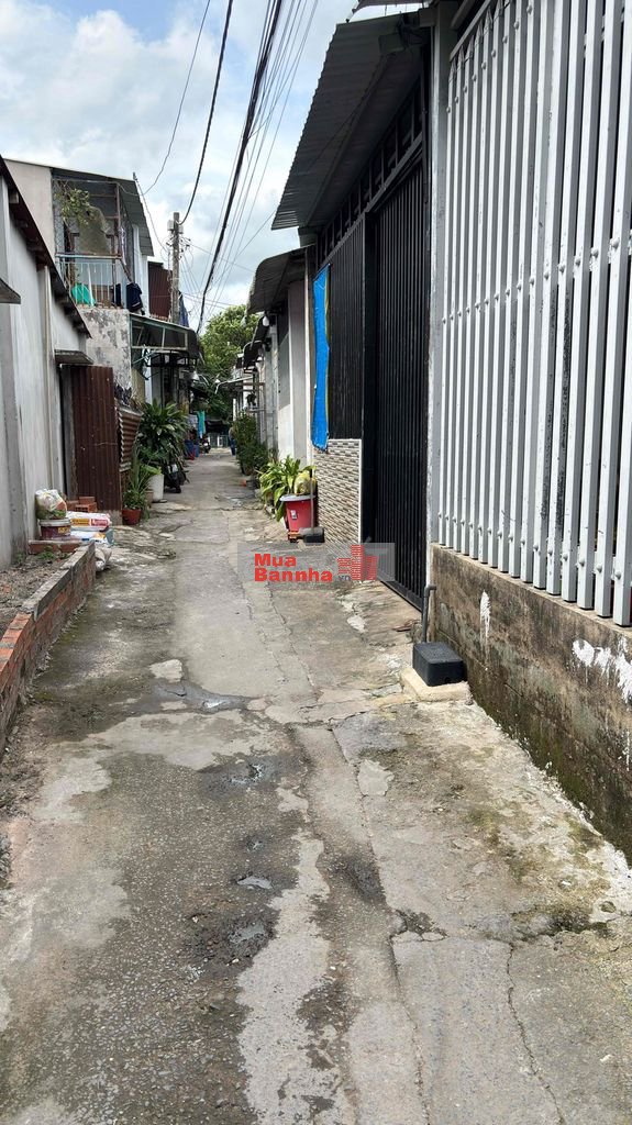 Nhà bán gần chợ chiều Tân Thạnh Đông