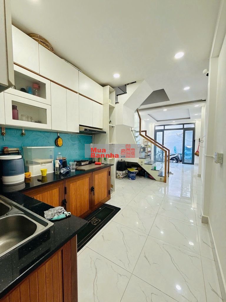 ĐẶC BIỆT HIẾM 🏡 NHÀ 3PN VỊ TRÍ ĐẸP - NGAY HÀNG XANH &CỤM TRƯỜNG ĐH LỚN
