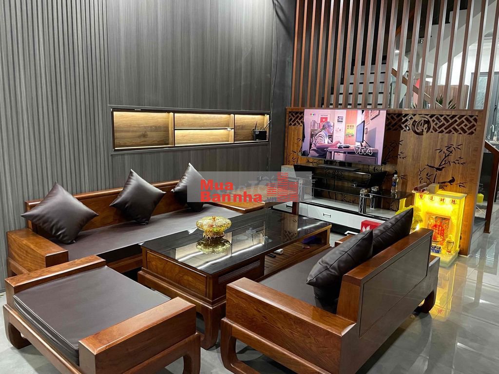 Nhà chính chủ xd kiên cố như hình đã hoàn công chỉ vào ở tặng nội that