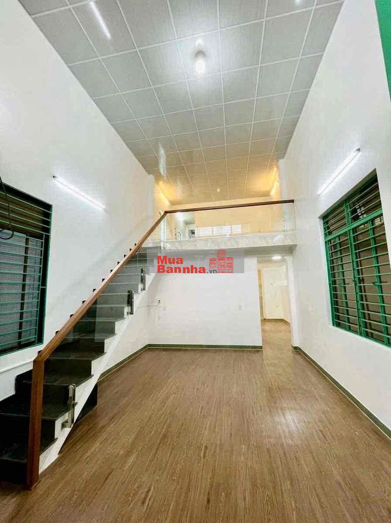 Nhà diện tích lớn Thái Thị Bôi sát mặt tiền