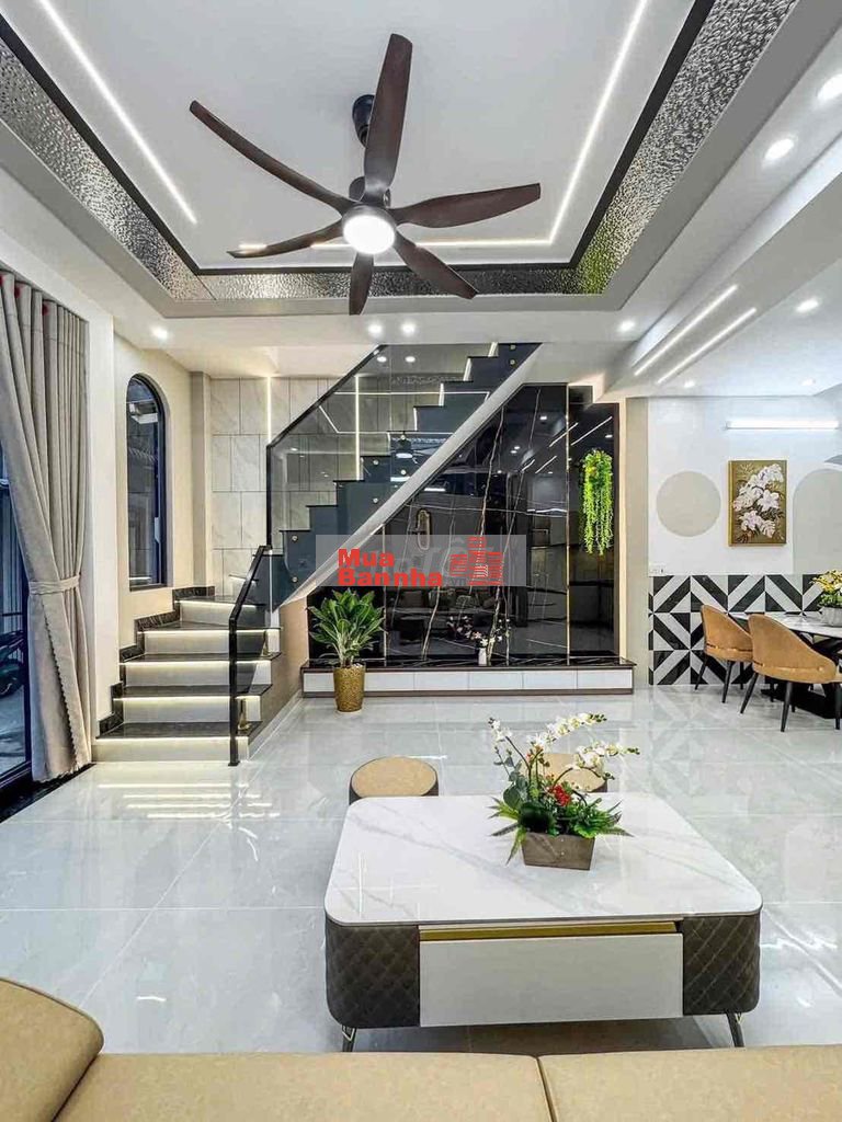 Nhà trệt lầu lộ ô tô - Gần bệnh viện ĐK Trung Ương và đại học Y Dược