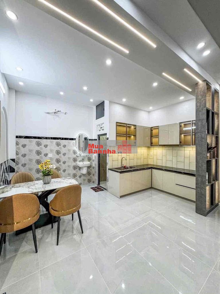 Nhà trệt lầu lộ ô tô - Gần bệnh viện ĐK Trung Ương và đại học Y Dược