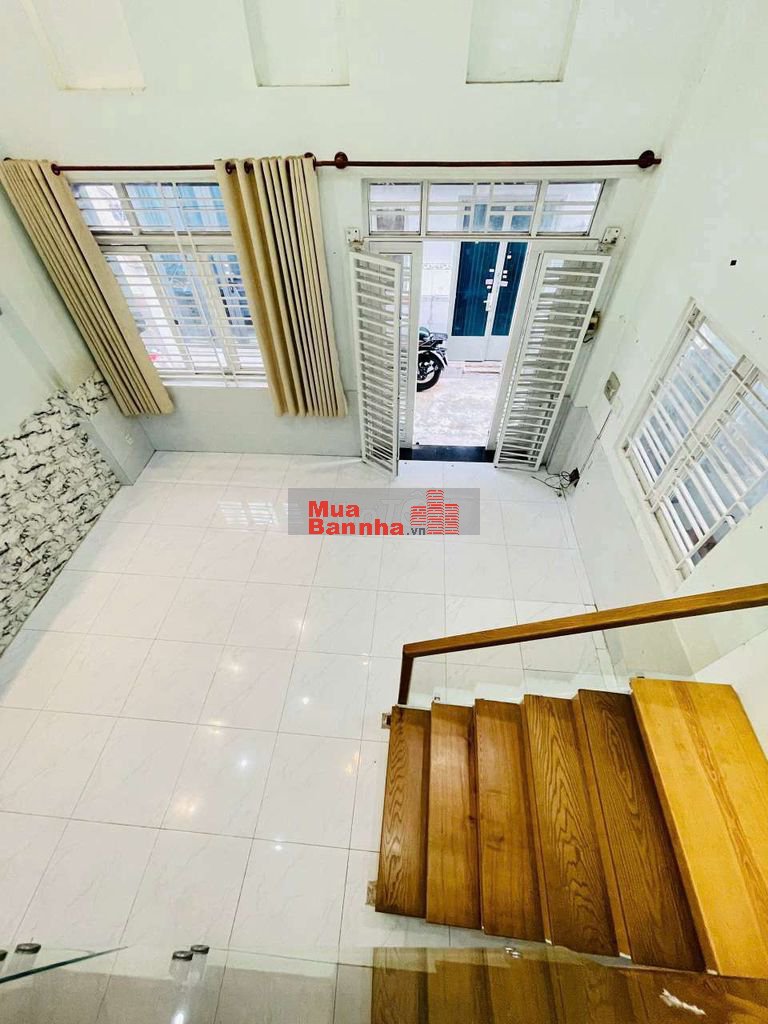 Bán Nhà 2 Tầng Siêu Hiếm 3 pn 3wc Không Có Căn Thứ 2 So Sánh