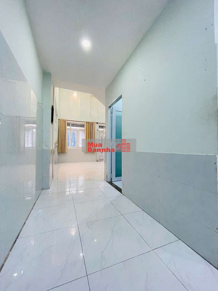 Bán Nhà 2 Tầng Siêu Hiếm 3 pn 3wc Không Có Căn Thứ 2 So Sánh
