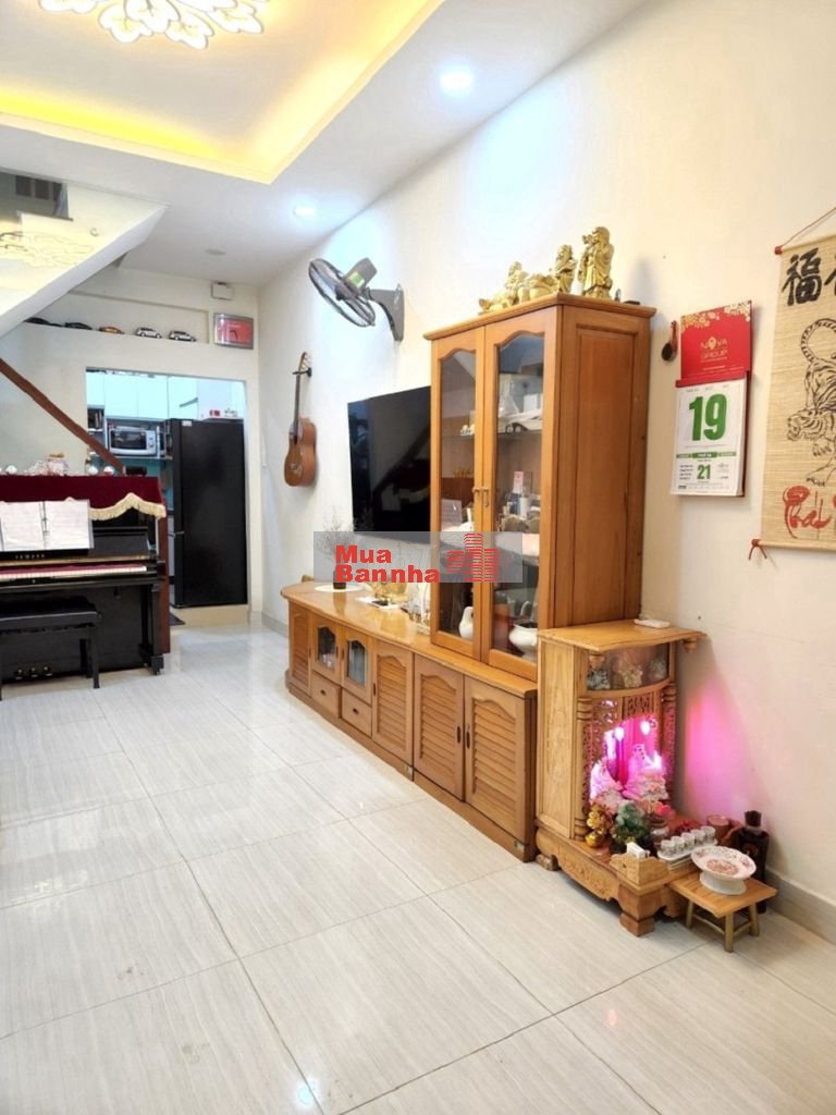 Bán nhà Trần Văn Đang, Quận 3, 30m2, 3 tầng mới mịn, chỉ 2 tỷ 100