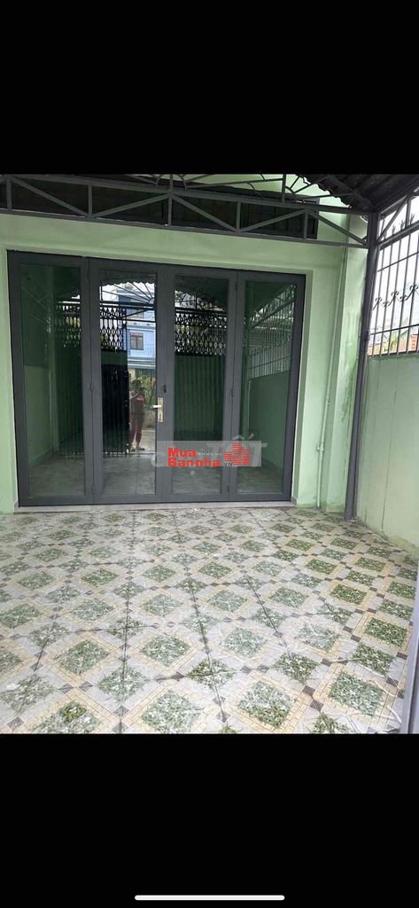 Nhà cấp 4 gác lửng sổ hồng chính chủ hẻm xe tải