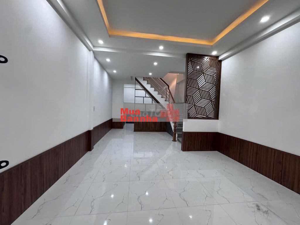 Nhà đẹp trung tâm Ninh Kiều chỉ 2,45 tỷ