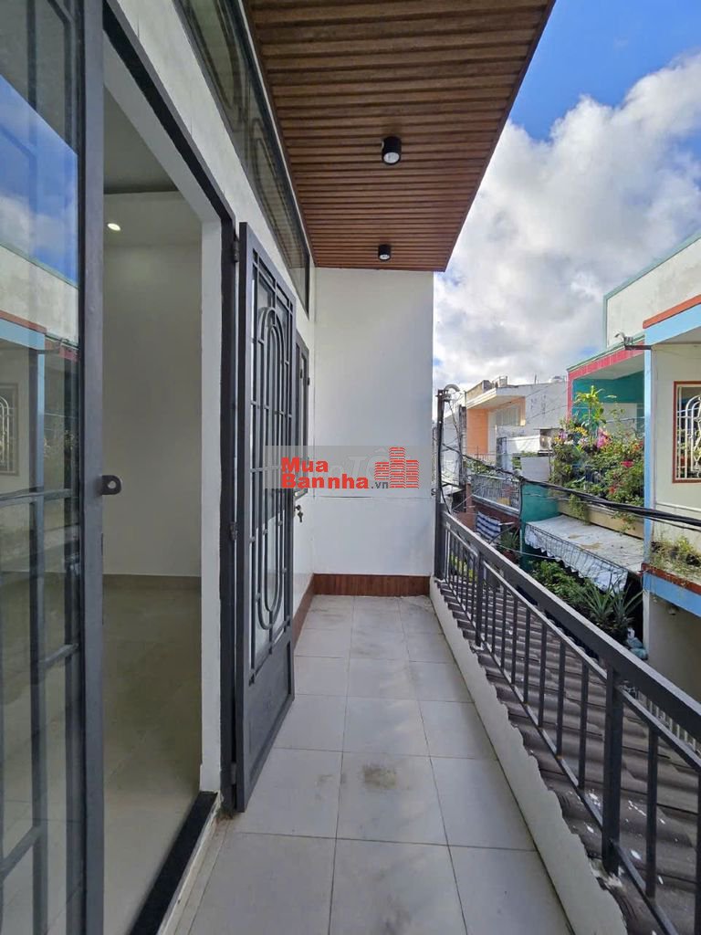 Nhà đẹp trung tâm Ninh Kiều chỉ 2,45 tỷ