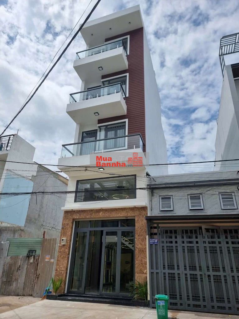 bán nhà hẻm rộng ,