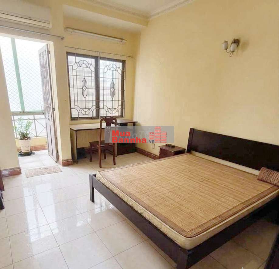 XE HƠI đậu trong sân. 68m²x4Tầng NHÀ ĐẸP ra đường Lê Quang Định