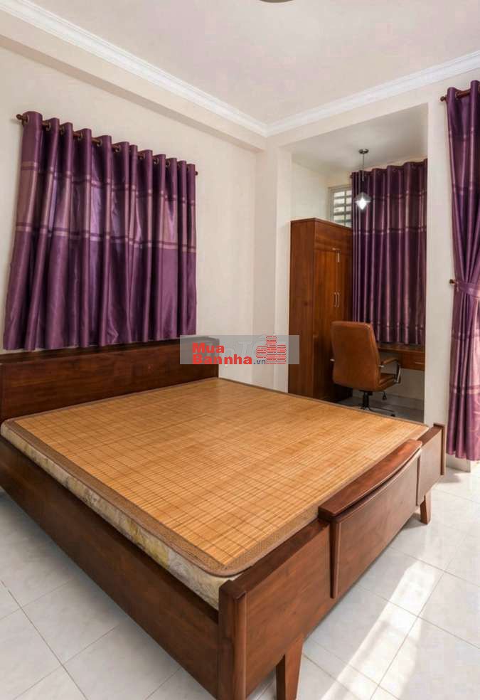 XE HƠI đậu trong sân. 68m²x4Tầng NHÀ ĐẸP ra đường Lê Quang Định