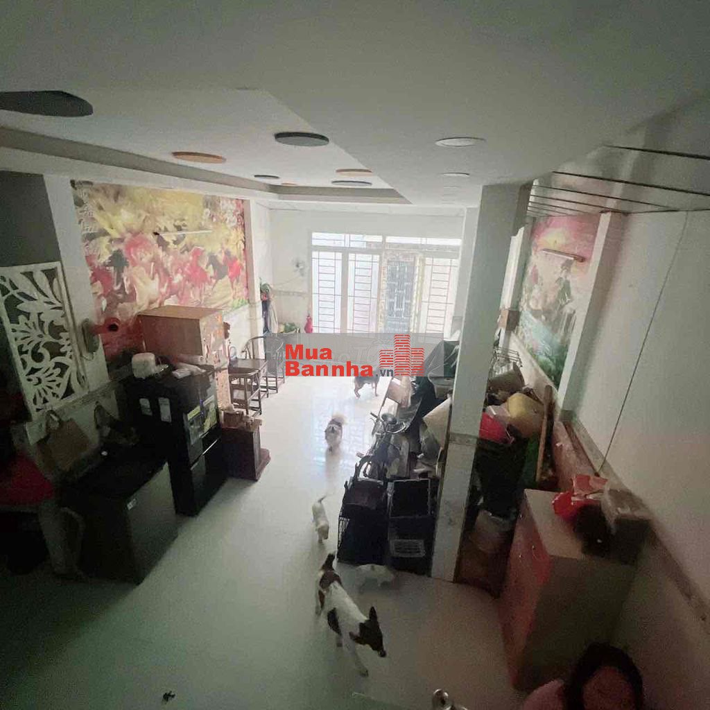 Nhà Đep Q4 TPHCM