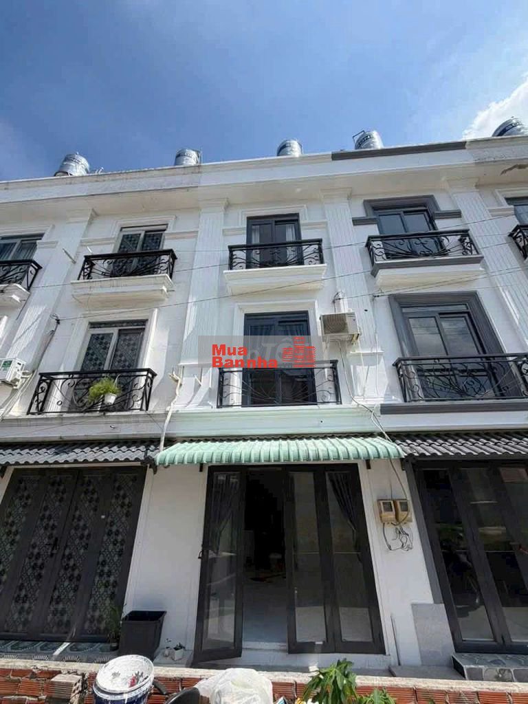 NHÀ SỔ HỒNG CHUNG, ĐƯỜNG THẠNH LỘC 19, QUẬN 12