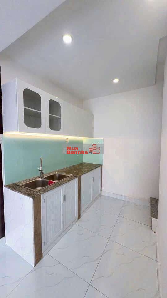 NHÀ SỔ HỒNG CHUNG, ĐƯỜNG THẠNH LỘC 19, QUẬN 12