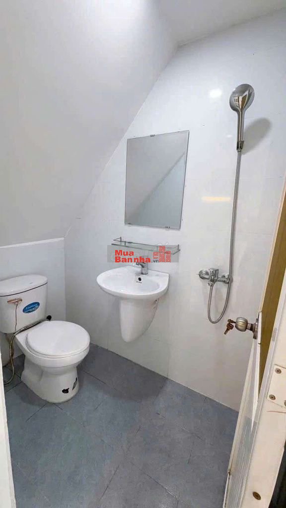 NHÀ SỔ HỒNG CHUNG, ĐƯỜNG THẠNH LỘC 19, QUẬN 12