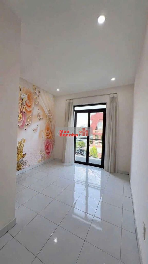NHÀ SỔ HỒNG CHUNG, ĐƯỜNG THẠNH LỘC 19, QUẬN 12