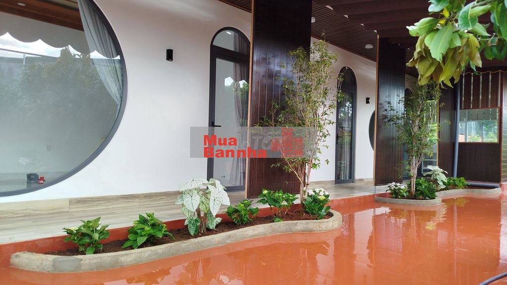 Bán Nhà Vườn