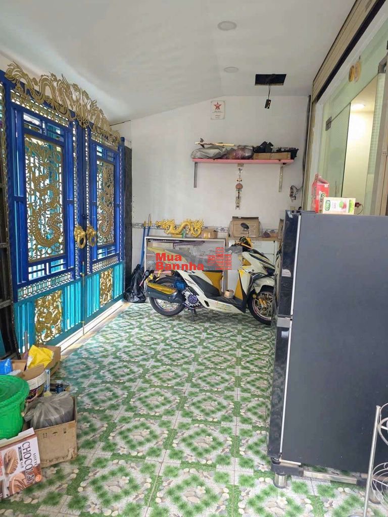 bán NHÀ HXT lương thế Vinh ngang 6.3m nhà 3 tầng giá rẻ