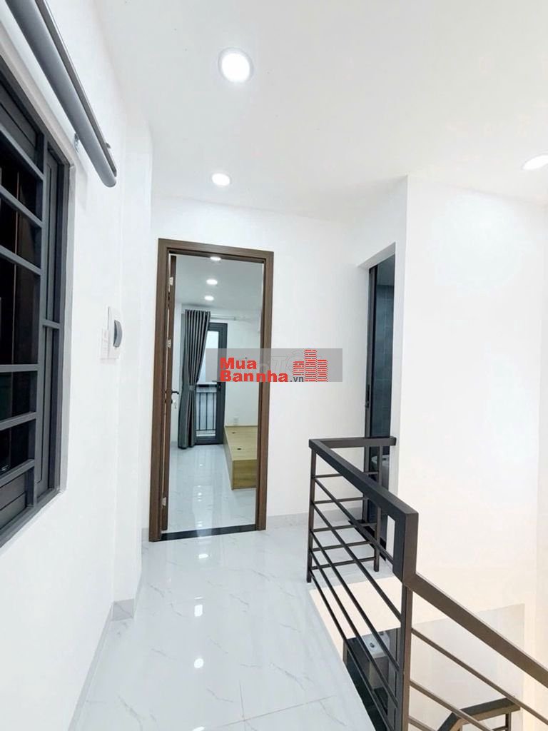 Nhà mặt tiền đường 8m Phan Anh 2 tầng, có 2PN nội thất đầy đủ
