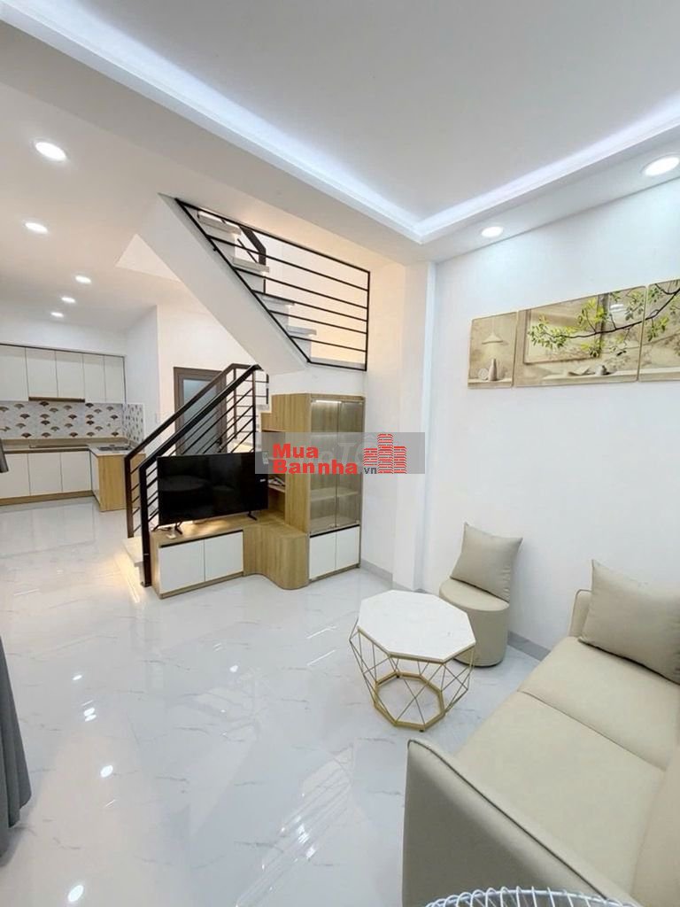 Nhà mặt tiền đường 8m Phan Anh 2 tầng, có 2PN nội thất đầy đủ