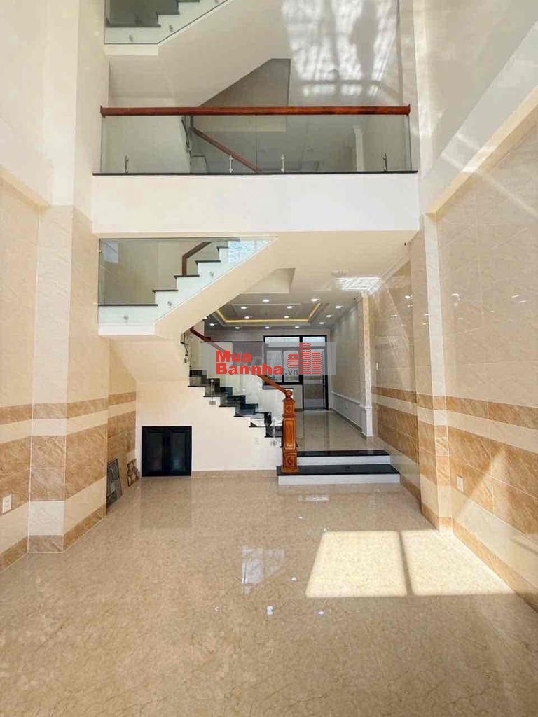 BÁN NHÀ MỚI 100% Giáp Vạn Phúc City, Quốc Lộ 13, Hiệp Bình Phước