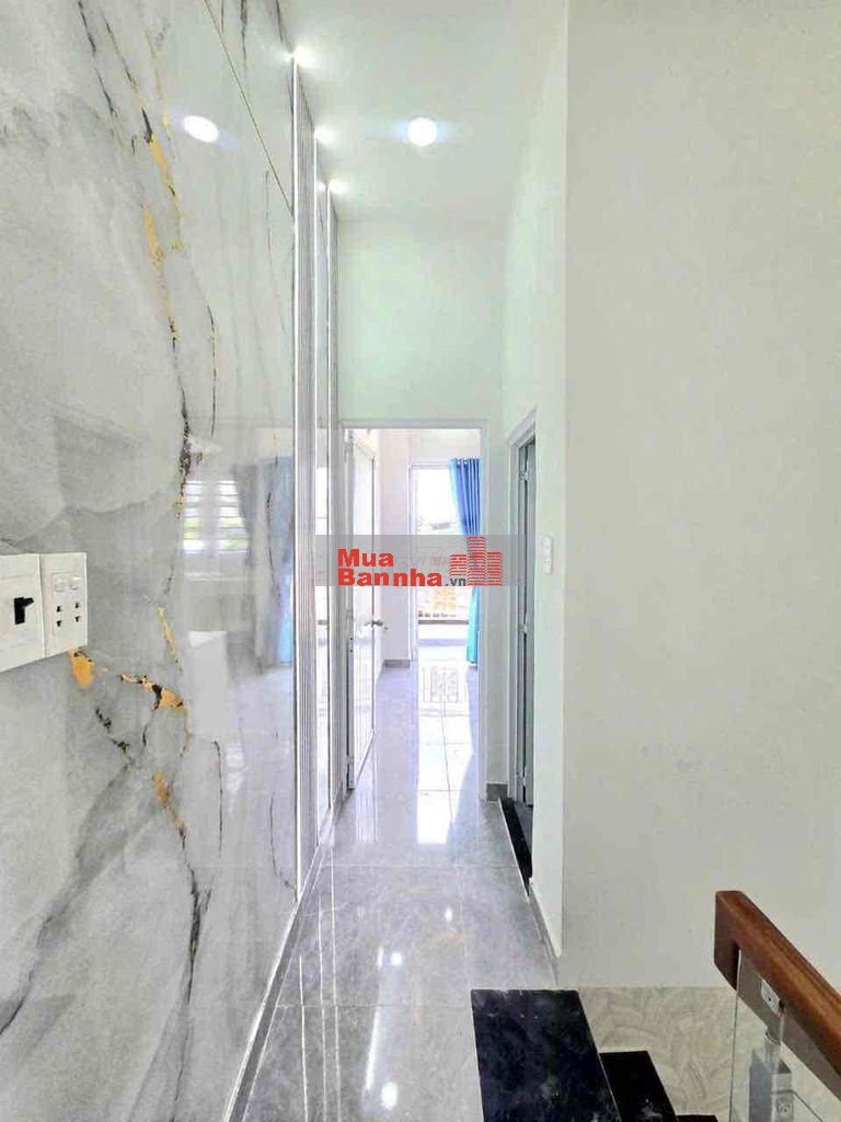 🔥 🔥 🔥 nhà xây mới 100%- 1 LẦU Ở LIỀN , gần chợ với trường học 🔥 🔥 🔥