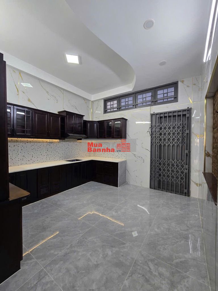 Bán nhà đẹp mới mặt tiền đường nhánh Bông Sao P5 Q8