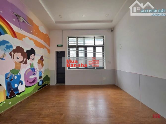 Bán nhà 1T5L sổ hồng hoàn công đường Trương Định vị trí đẹp giá 35 tỷ
