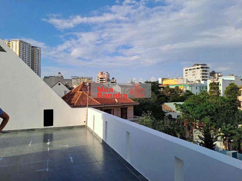 Bán Nhà Hẻm đường Huyền Trân Công Chúa Phường Tam Thắng Thành Phố Hồ C