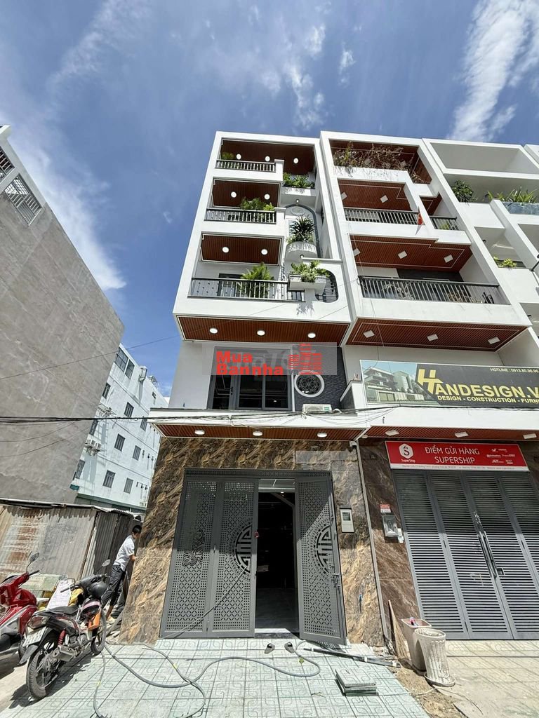 Siêu Phẩm Ngang 4,5m Xây 4 Tầng Thang Máy Hẻm 13m Khu VIP Lê Thị Riêng