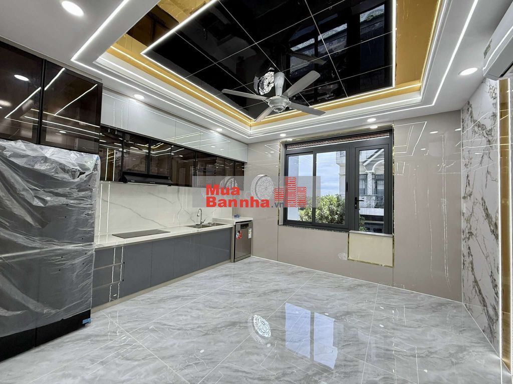 Siêu Phẩm Ngang 4,5m Xây 4 Tầng Thang Máy Hẻm 13m Khu VIP Lê Thị Riêng