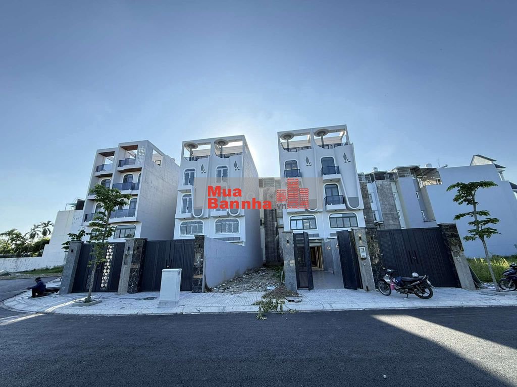 Siêu Phẩm 4m x 30m. 4 Tầng Thang Máy Hẻm rộng 13M Đ. Nguyễn Ảnh Thủ