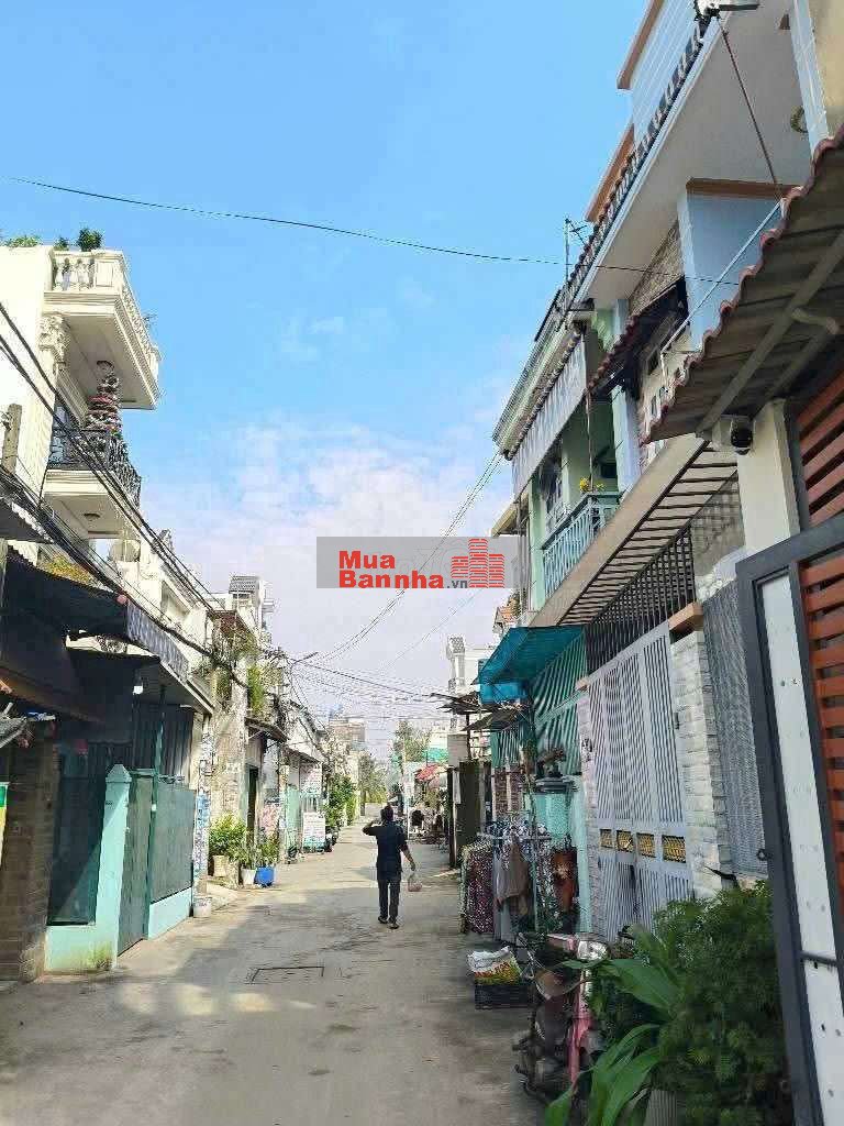 Nhà SHR 11,2m x 22m. hẻm thông 6M 1/ Lê Văn Khương